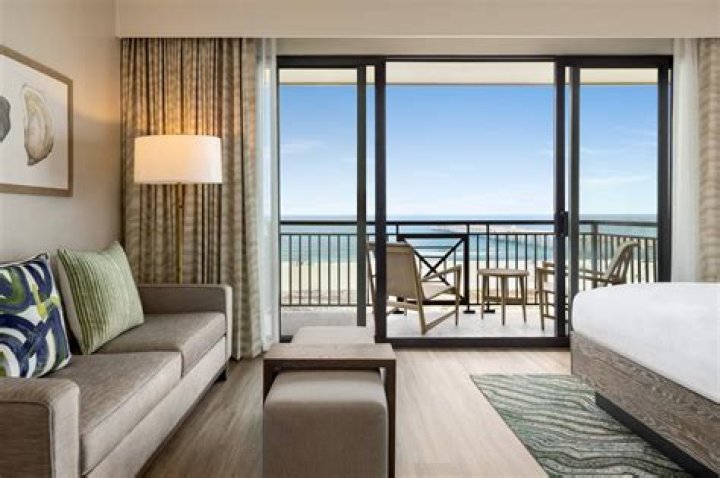 Embassy Suites by Hilton Downey: The Ultimate Staycation Experience