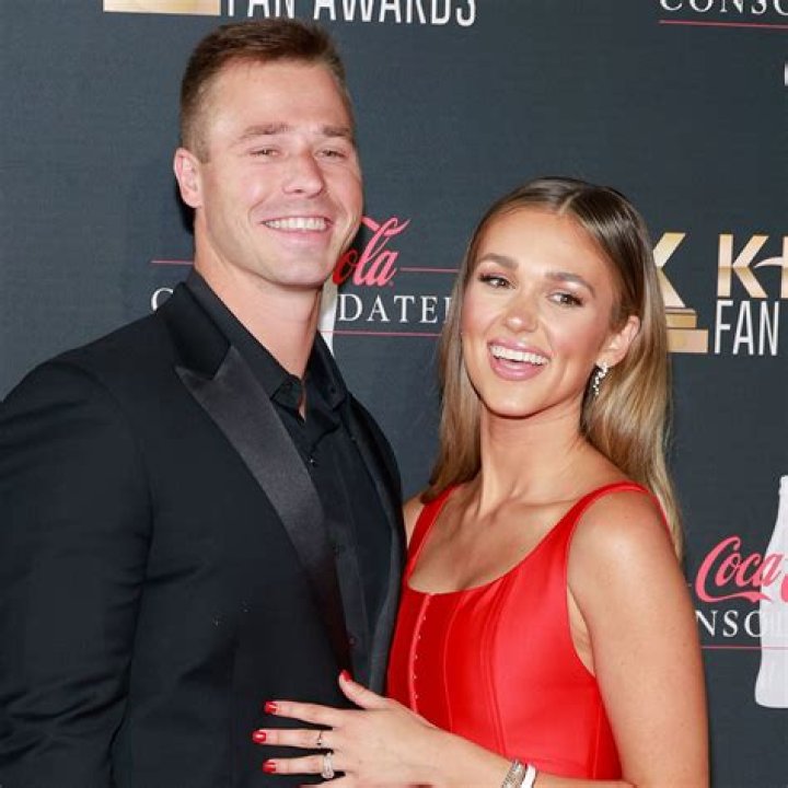 What Does Sadie Robertson Do for a Living? Exploring Her Career and Achievements